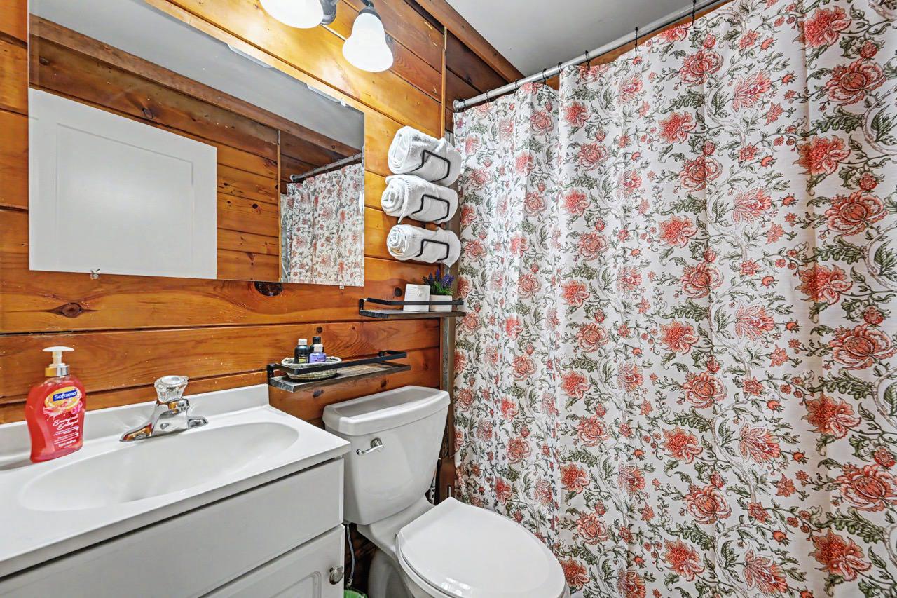 27 W Fern Property Photo 38