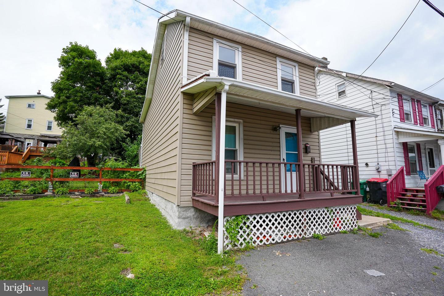 367 East Aly N Property Photo 3