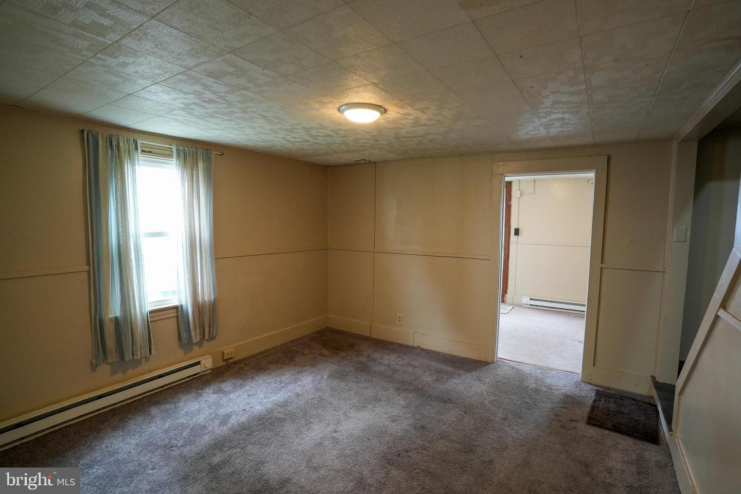367 East Aly N Property Photo 13