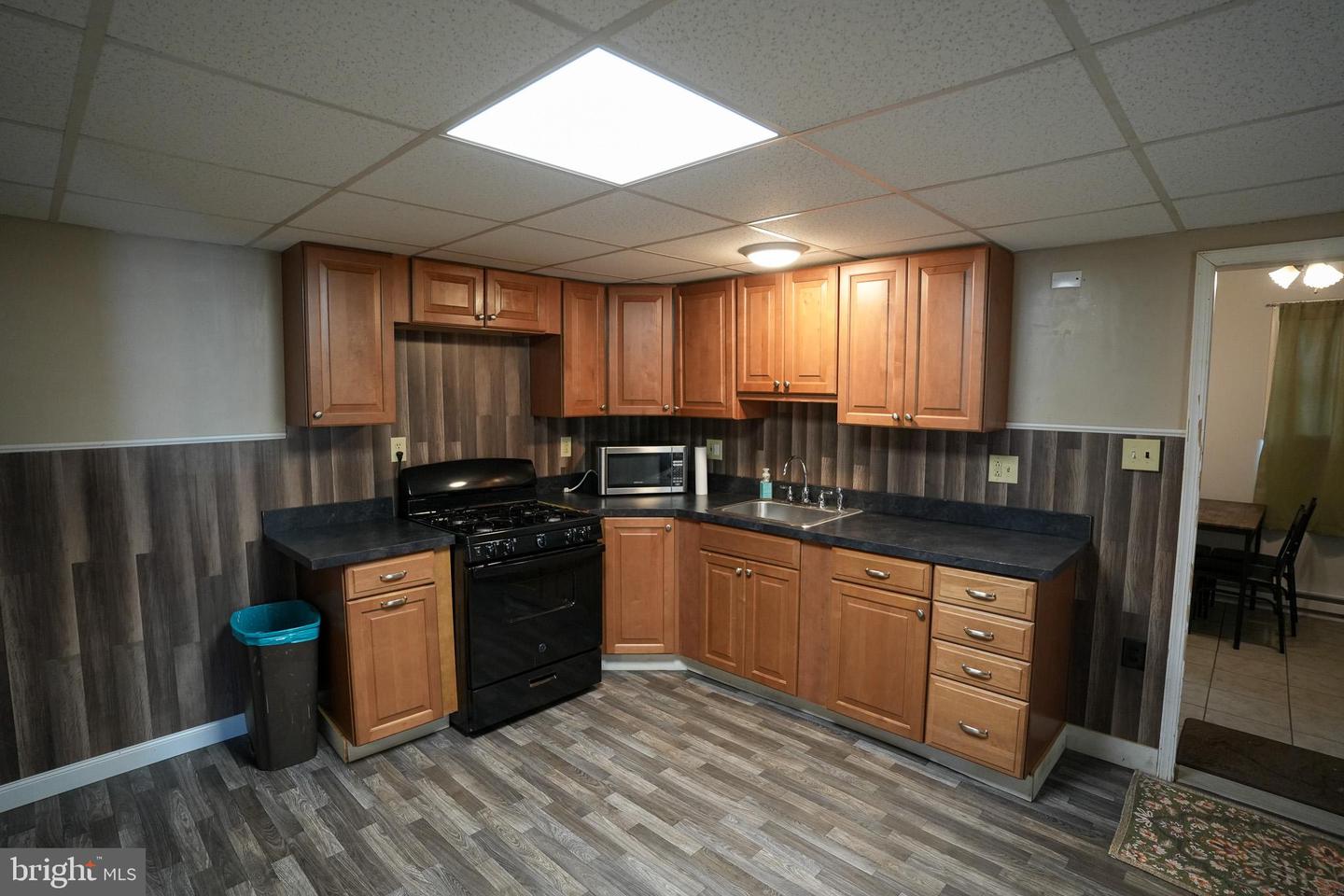 367 East Aly N Property Photo 15