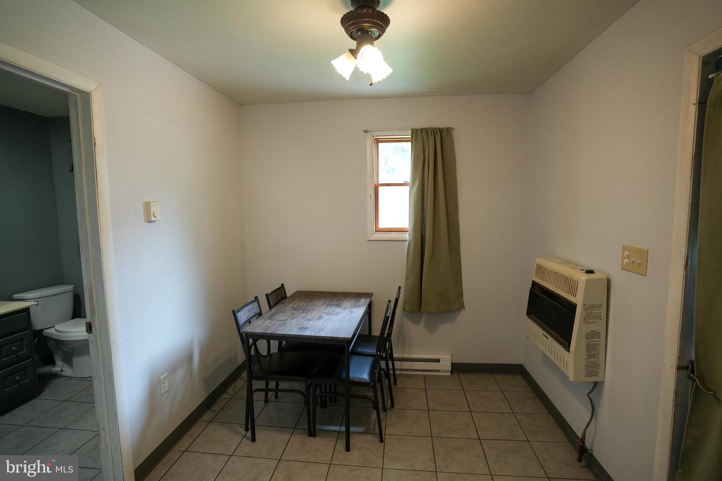 367 East Aly N Property Photo 17