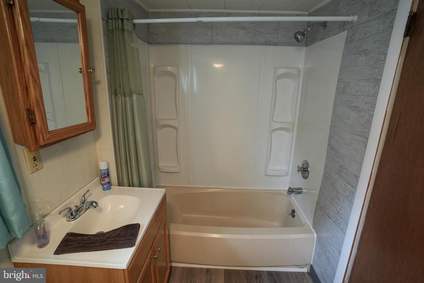 367 East Aly N Property Photo 24