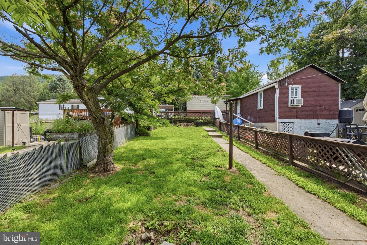 168 Avenue A St Property Photo 29