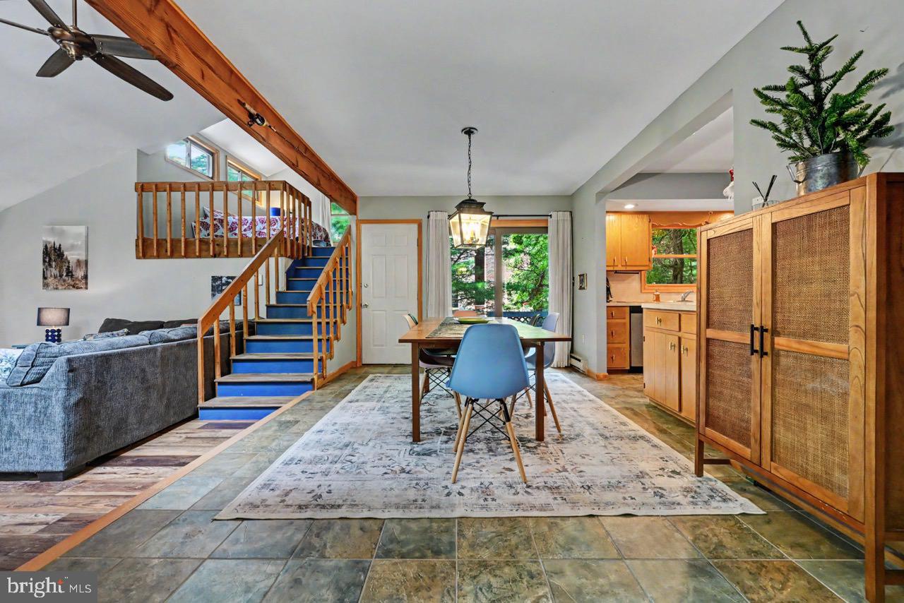 44 Chestnut St Property Photo 6