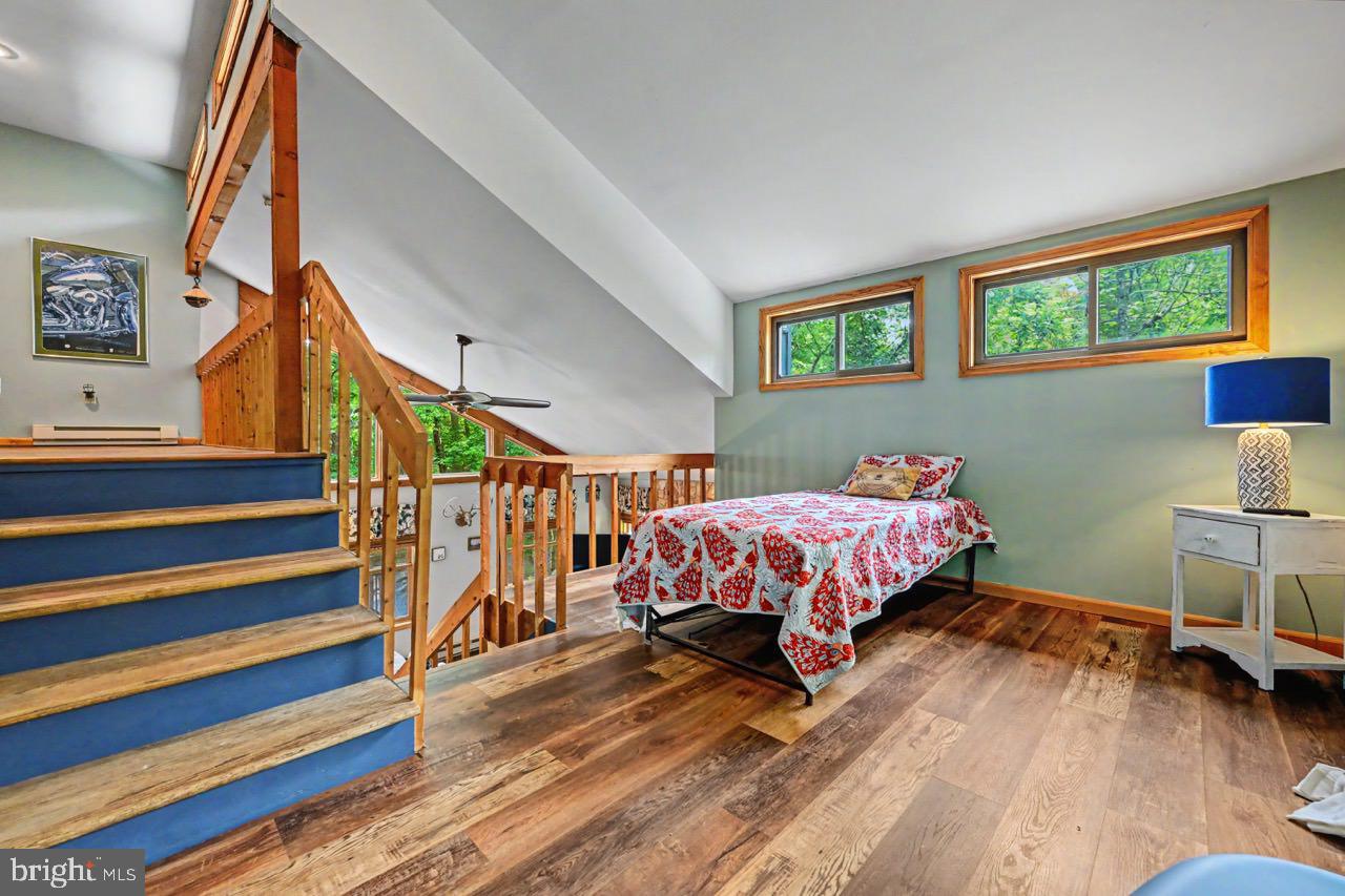 44 Chestnut St Property Photo 39