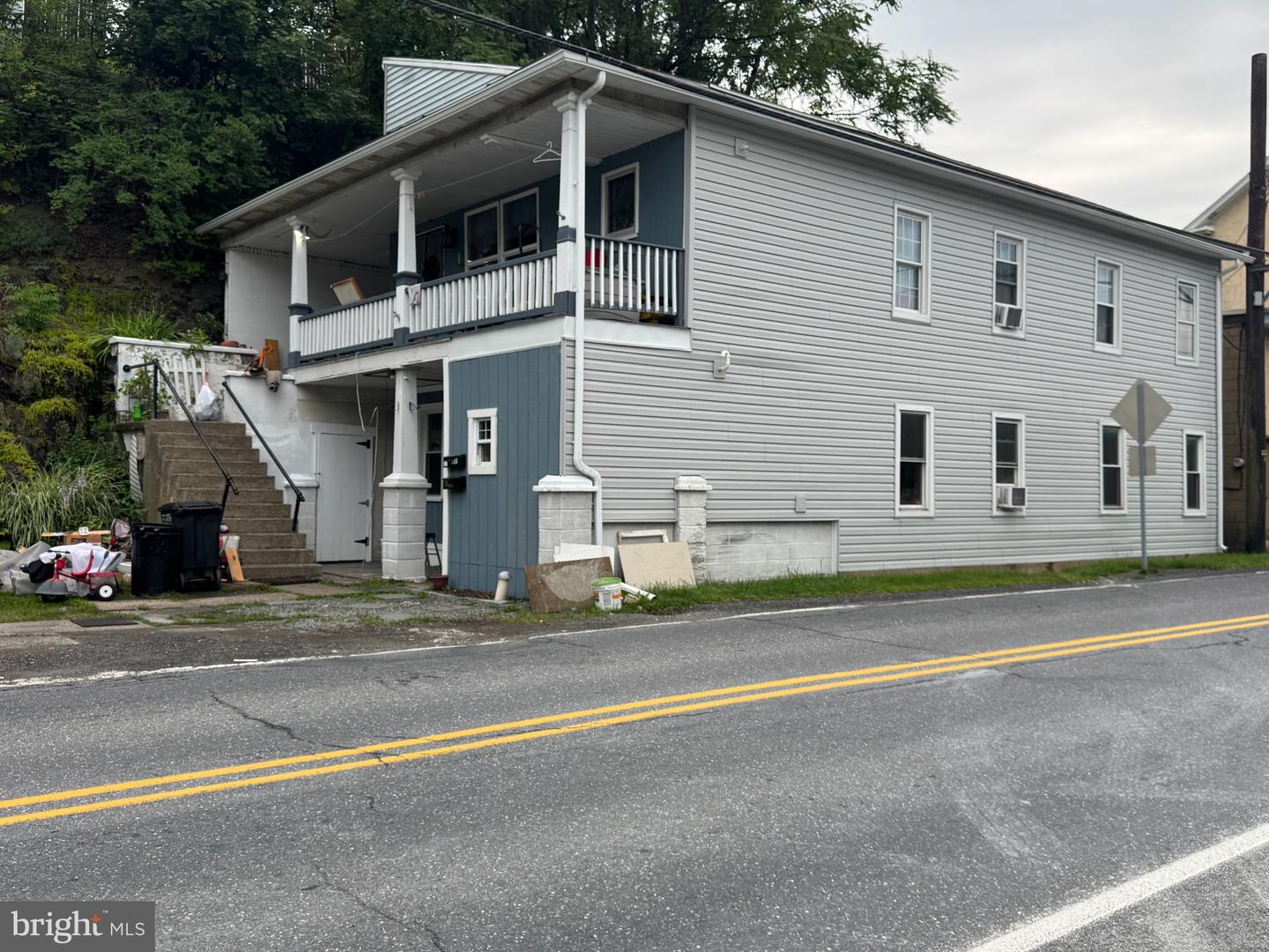 39 Canal St Property Photo 1