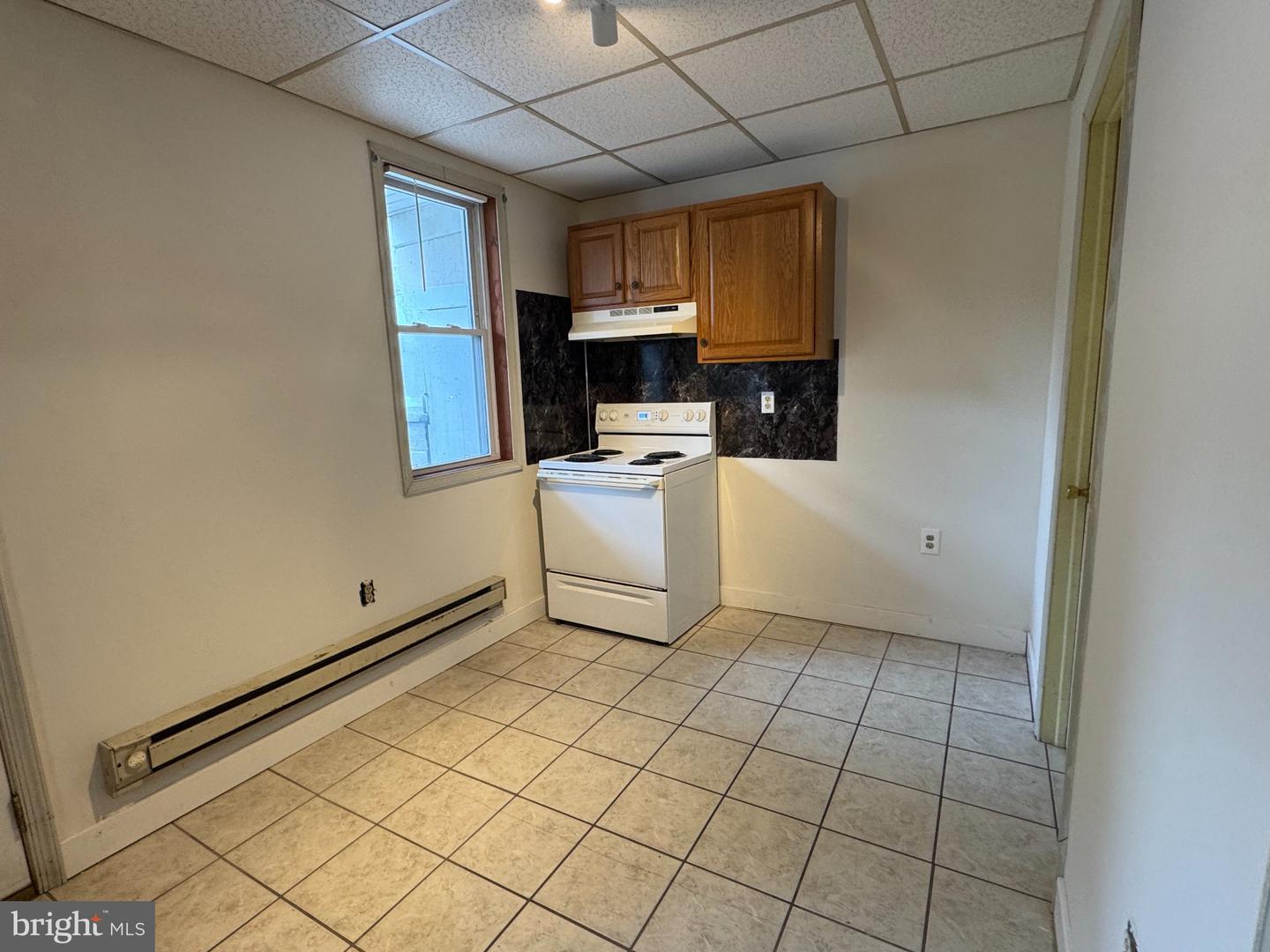 39 Canal St Property Photo 7