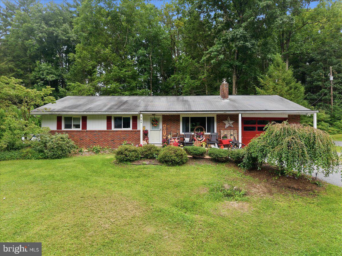 20 Serfass Ln Property Photo 1