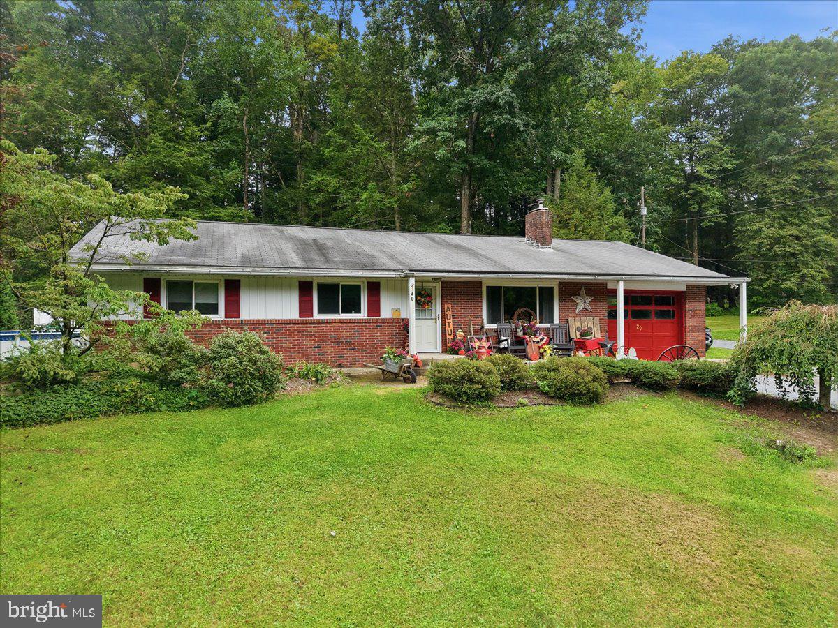 20 Serfass Ln Property Photo 3