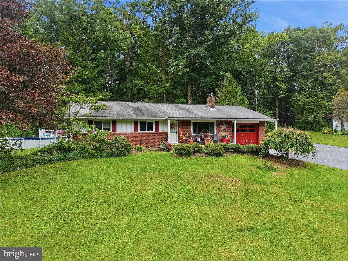 20 Serfass Ln Property Photo 7