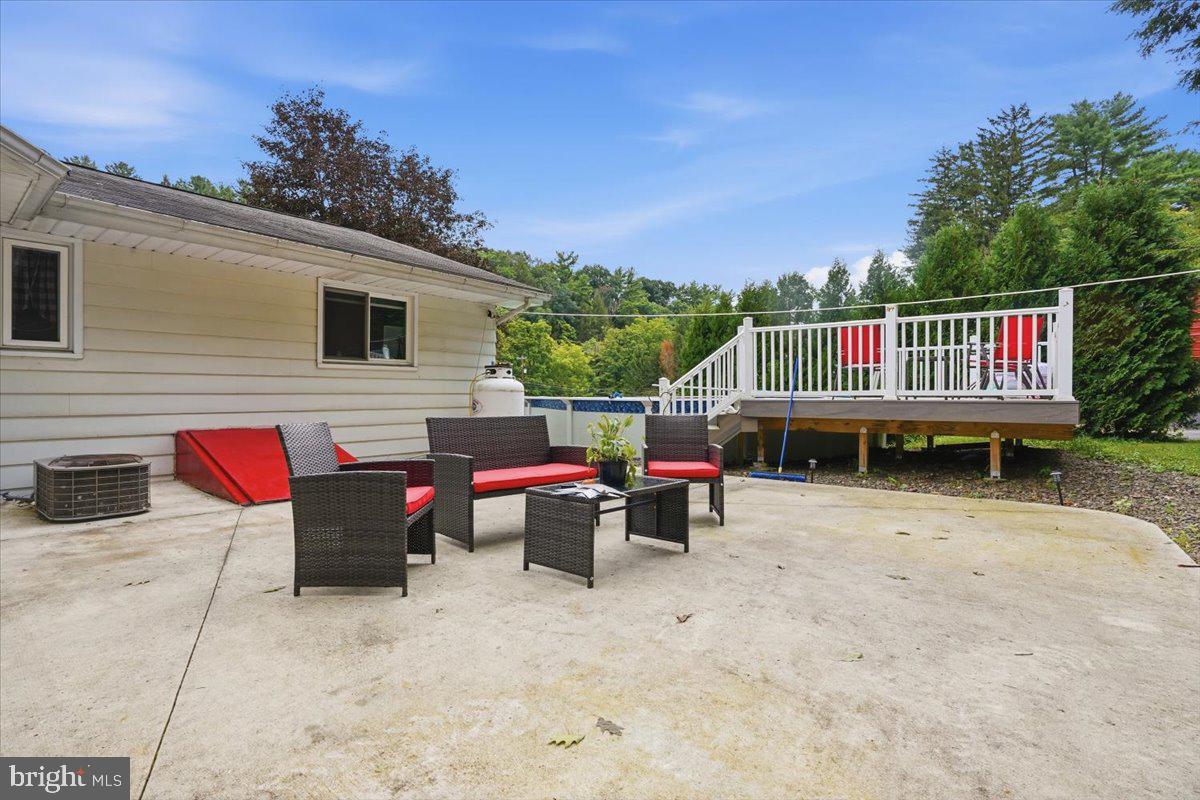 20 Serfass Ln Property Photo 40