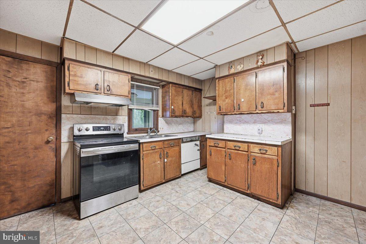 347 W Kline Ave Property Photo 15