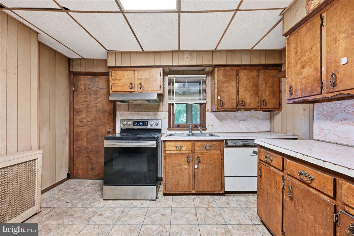 347 W Kline Ave Property Photo 16