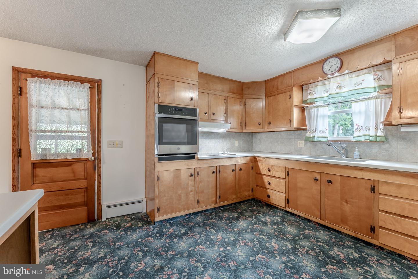 14 Brook Dr Property Photo 14