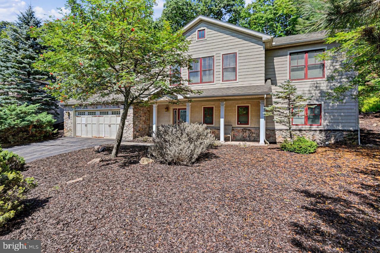 10 Bluestone Ct Property Photo 7