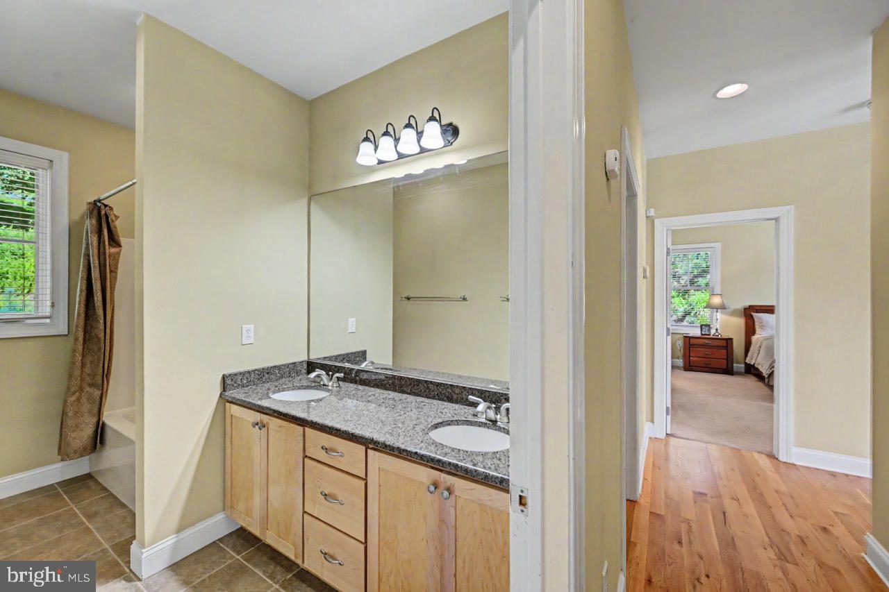 10 Bluestone Ct Property Photo 50