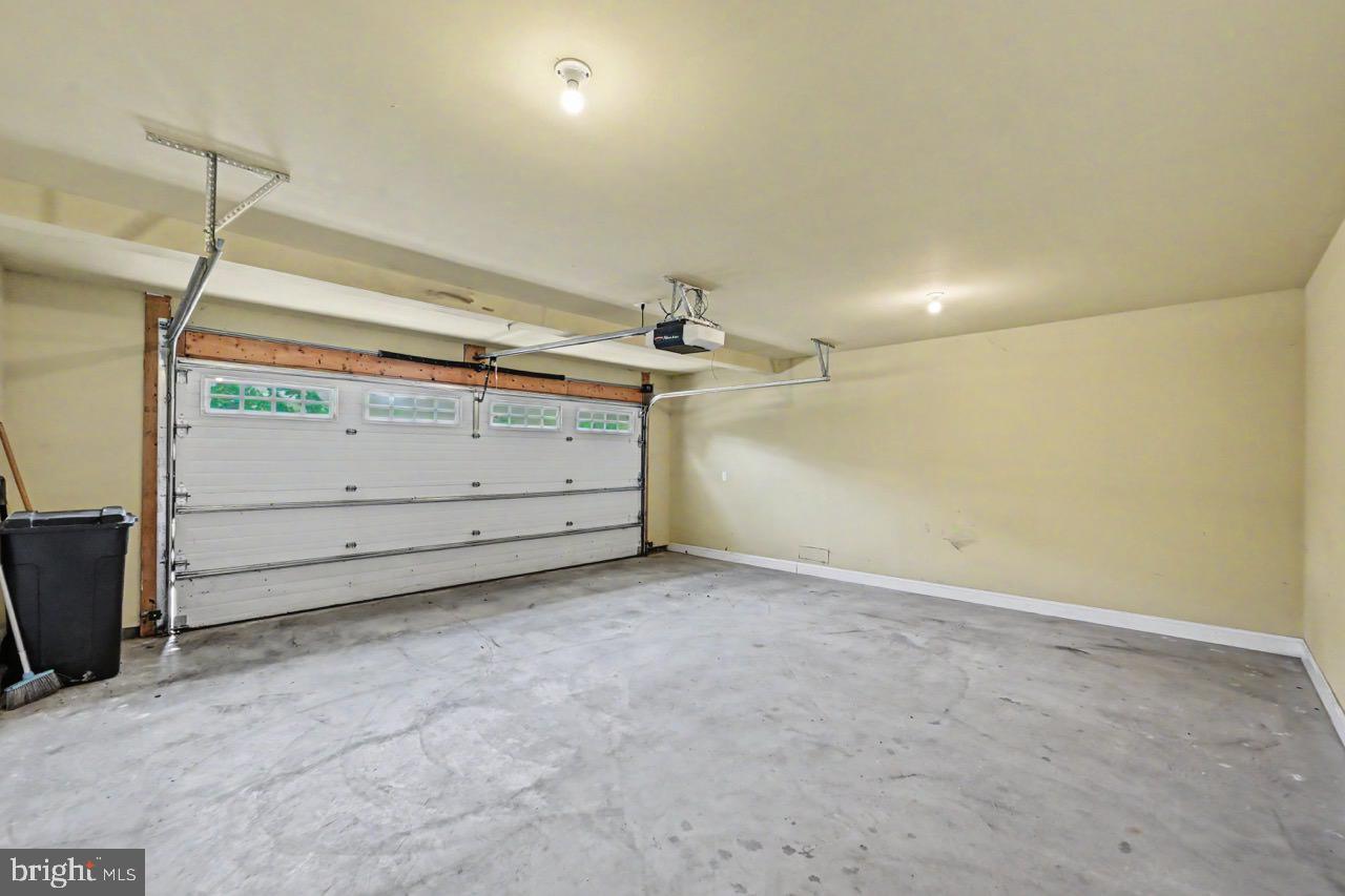 10 Bluestone Ct Property Photo 67