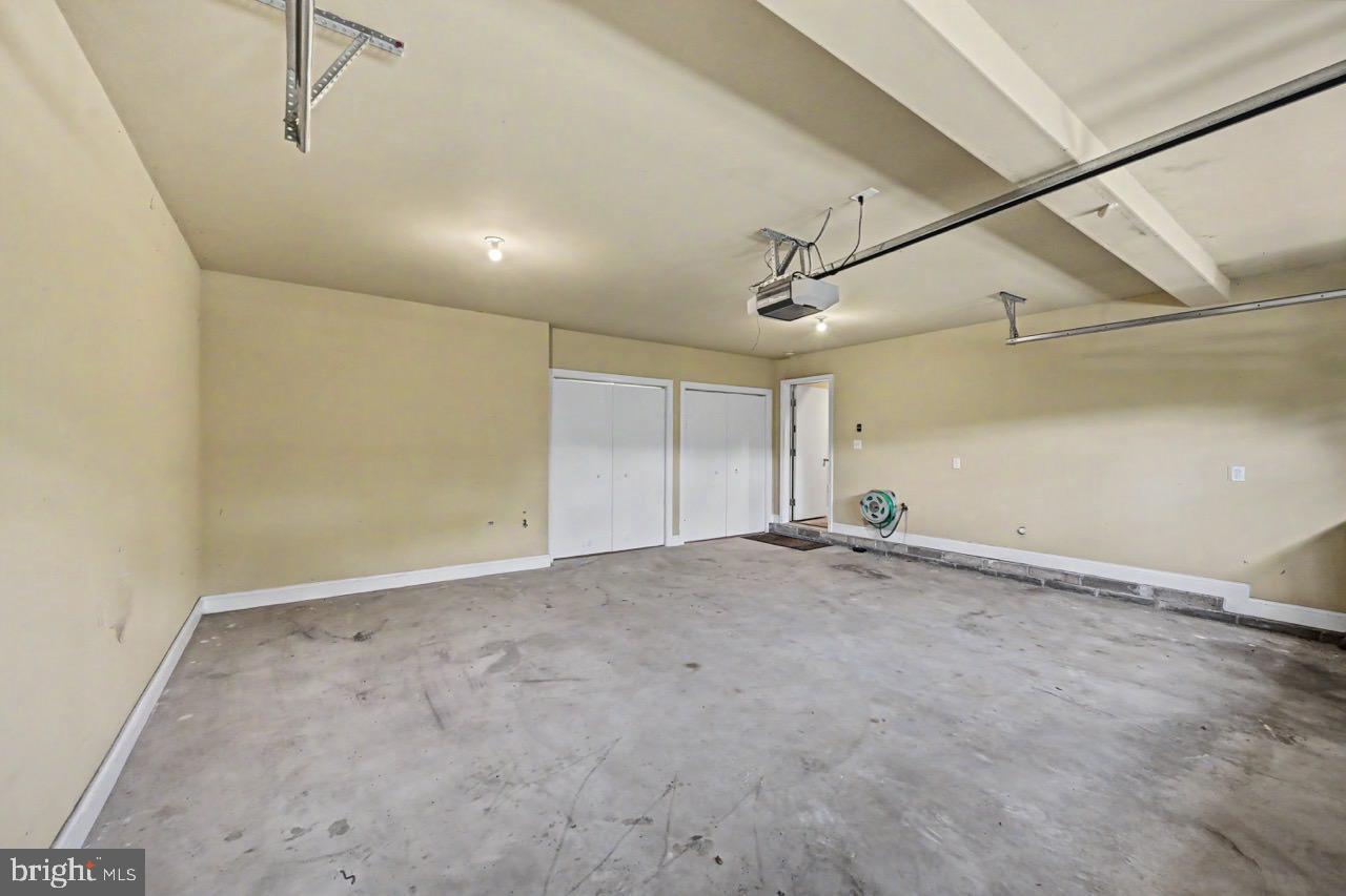 10 Bluestone Ct Property Photo 68