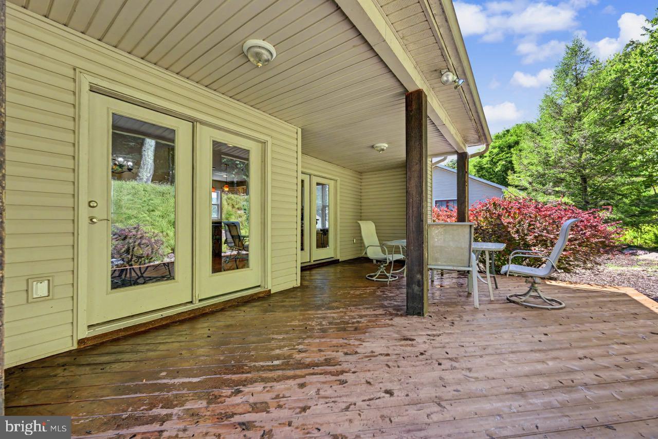 10 Bluestone Ct Property Photo 72