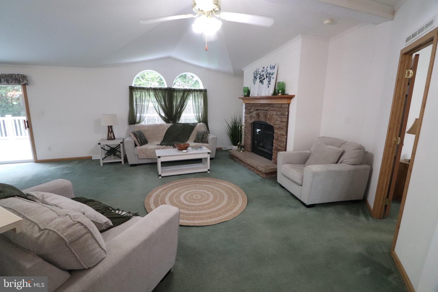 117 Ashley Ln Property Photo 6