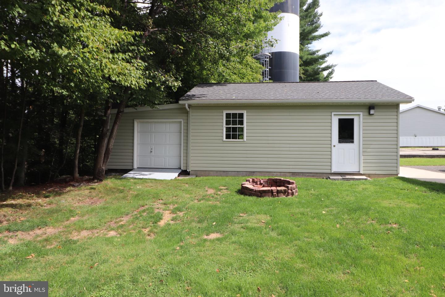 117 Ashley Ln Property Photo 48