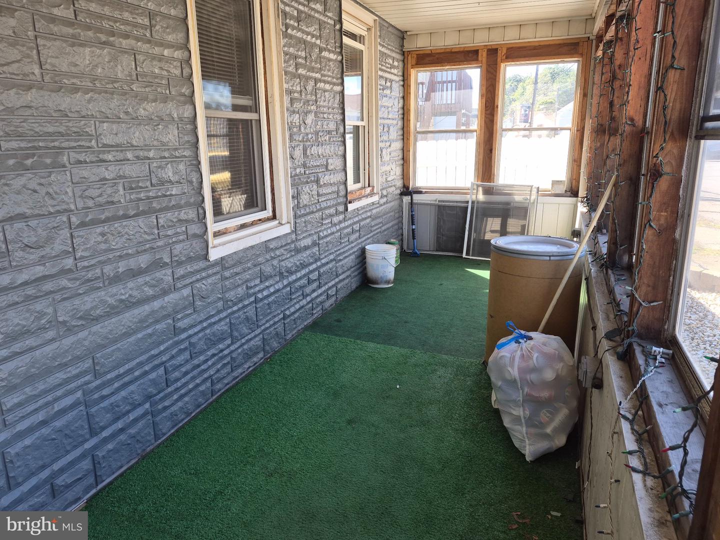2-4 Tamaqua St Property Photo 5