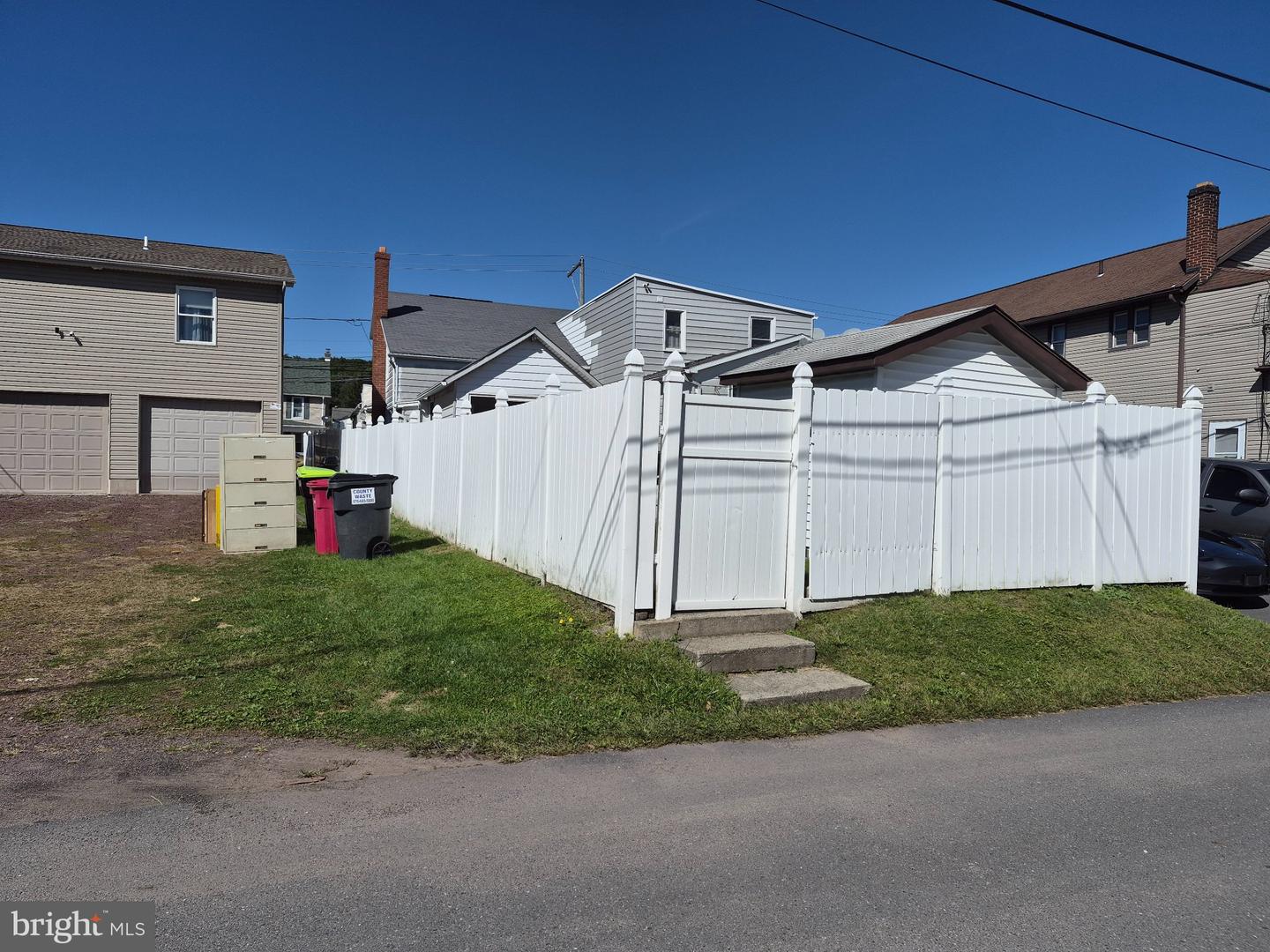 2-4 Tamaqua St Property Photo 11