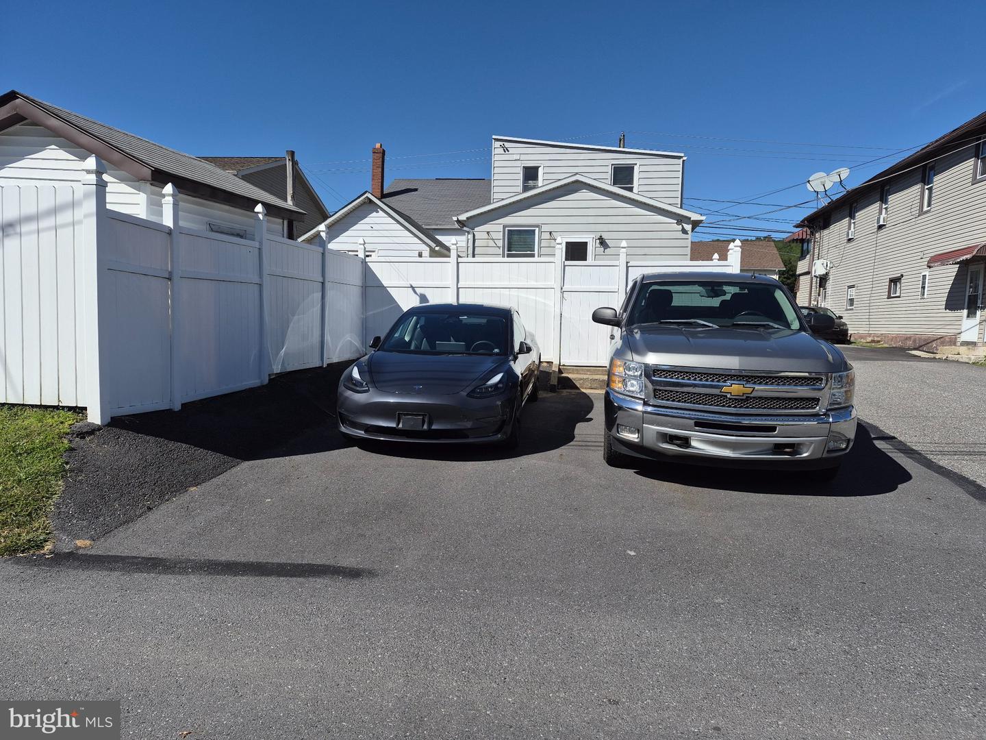 2-4 Tamaqua St Property Photo 12