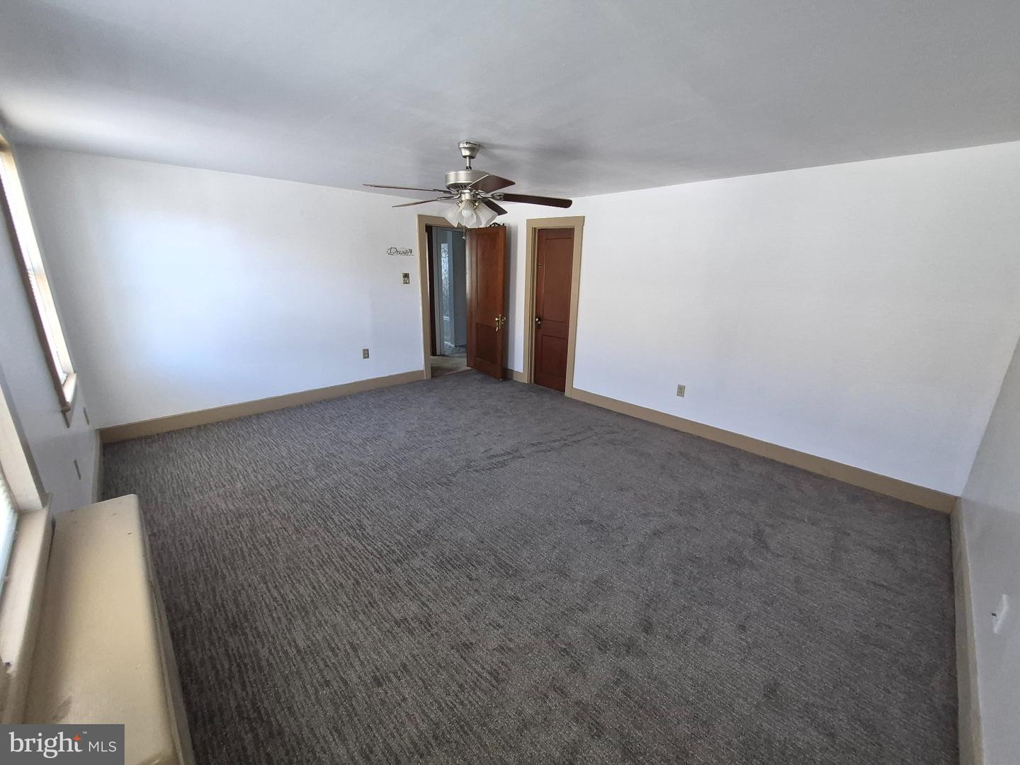 2-4 Tamaqua St Property Photo 25