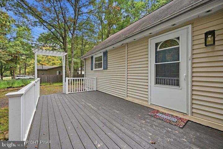118 Buckhill Rd E Property Photo 10