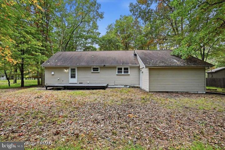 118 Buckhill Rd E Property Photo 13