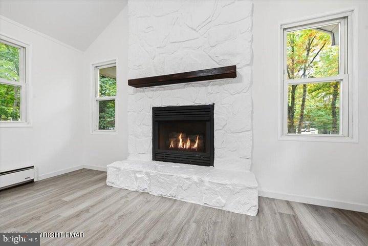 118 Buckhill Rd E Property Photo 27