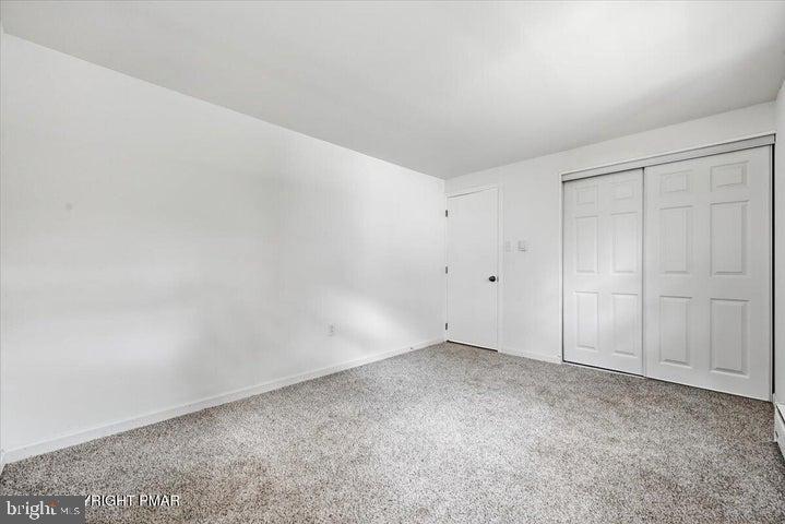 118 Buckhill Rd E Property Photo 39