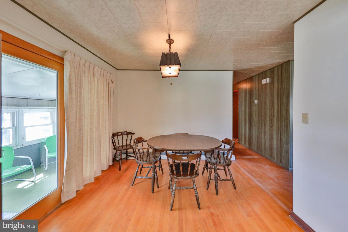 766 Franklin Ave Property Photo 11