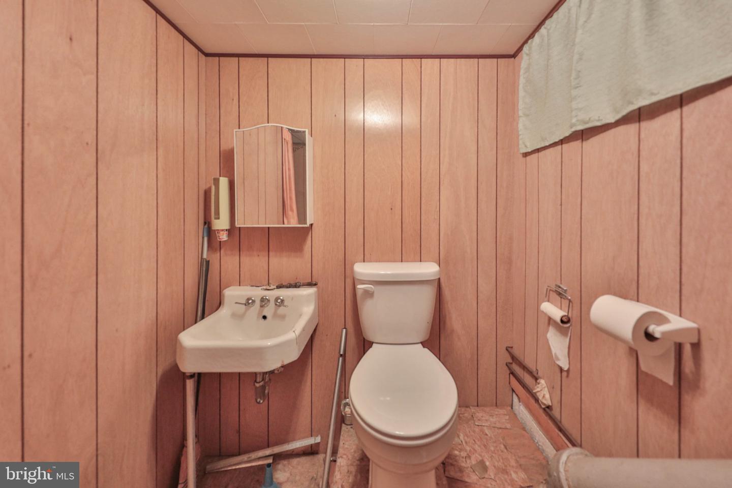 766 Franklin Ave Property Photo 41