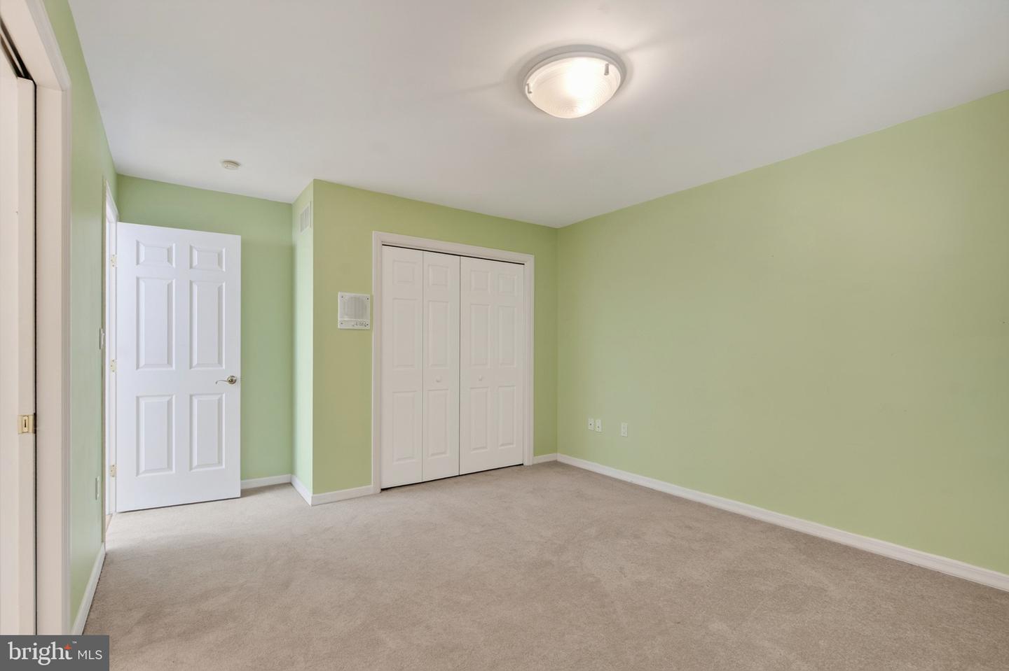 33 Oak Ct Property Photo 50