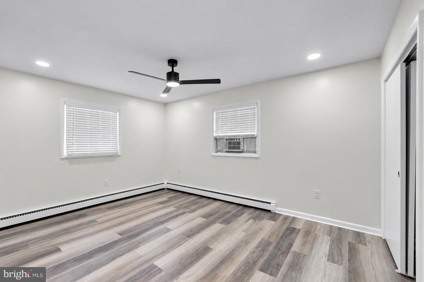 2415 Stagecoach Rd W Property Photo 22