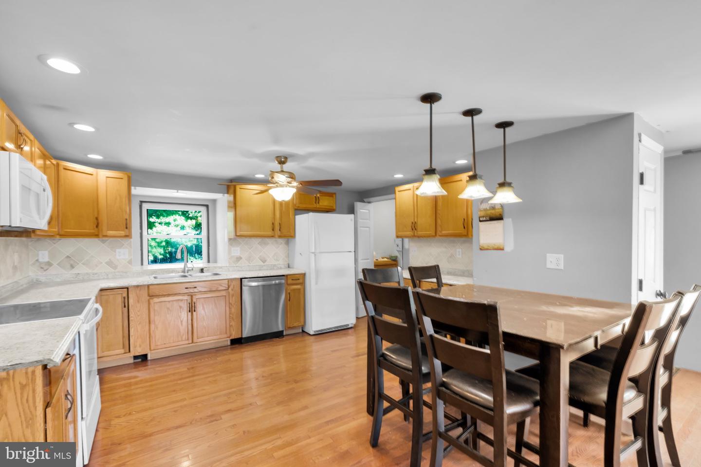 2415 Stagecoach Rd W Property Photo 25