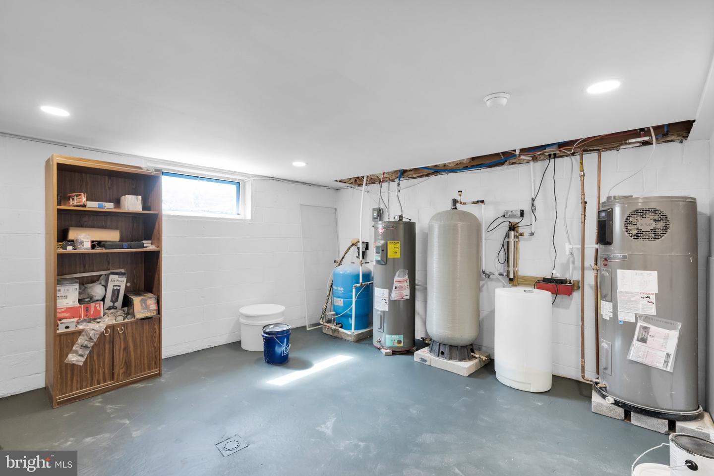 2415 Stagecoach Rd W Property Photo 33