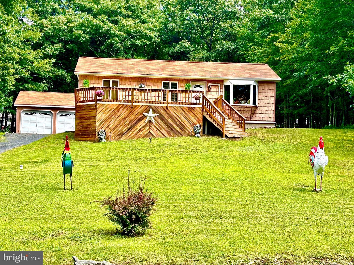 98 Lenape Trl Property Photo 1
