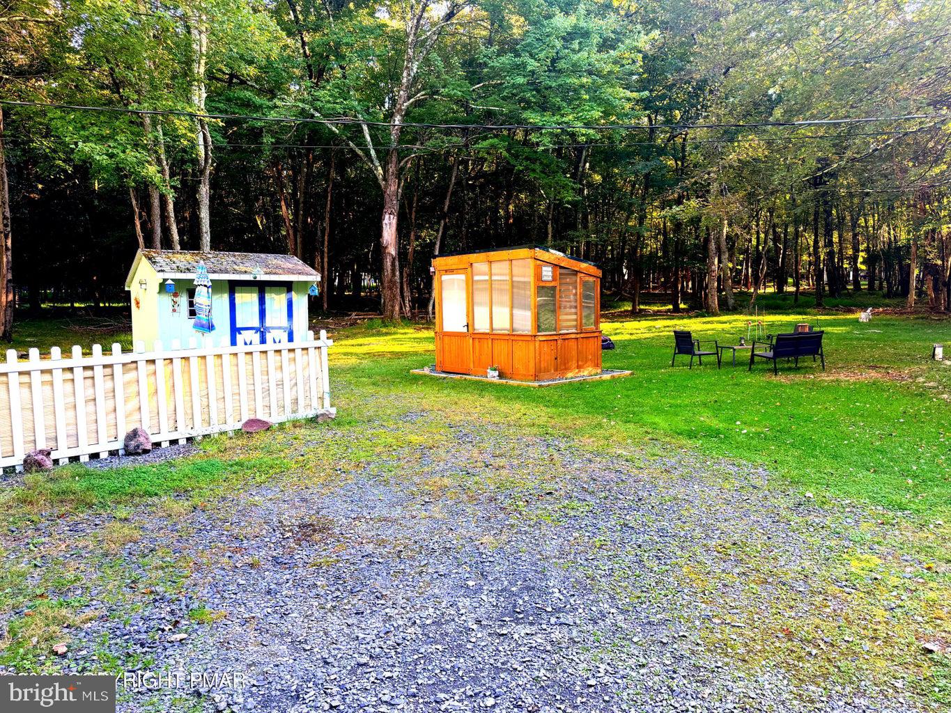 76 Woodland Rd Property Photo 14