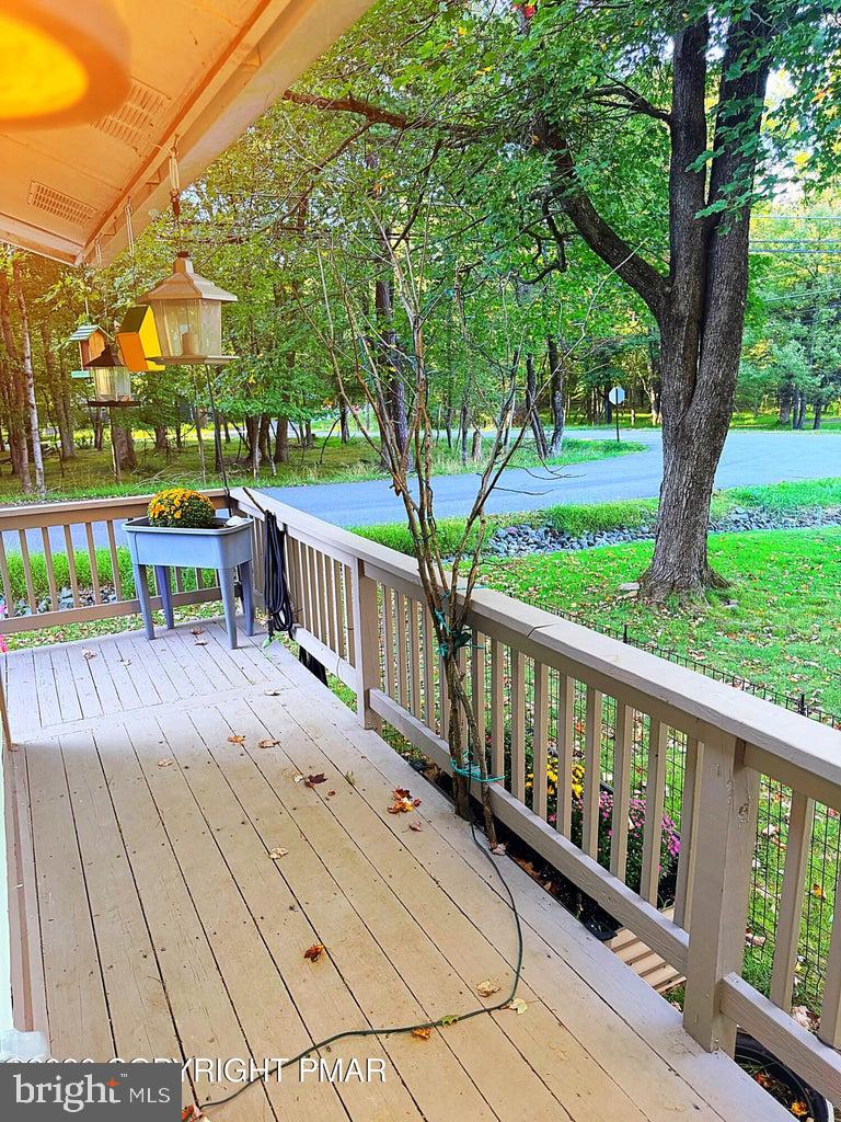 76 Woodland Rd Property Photo 15