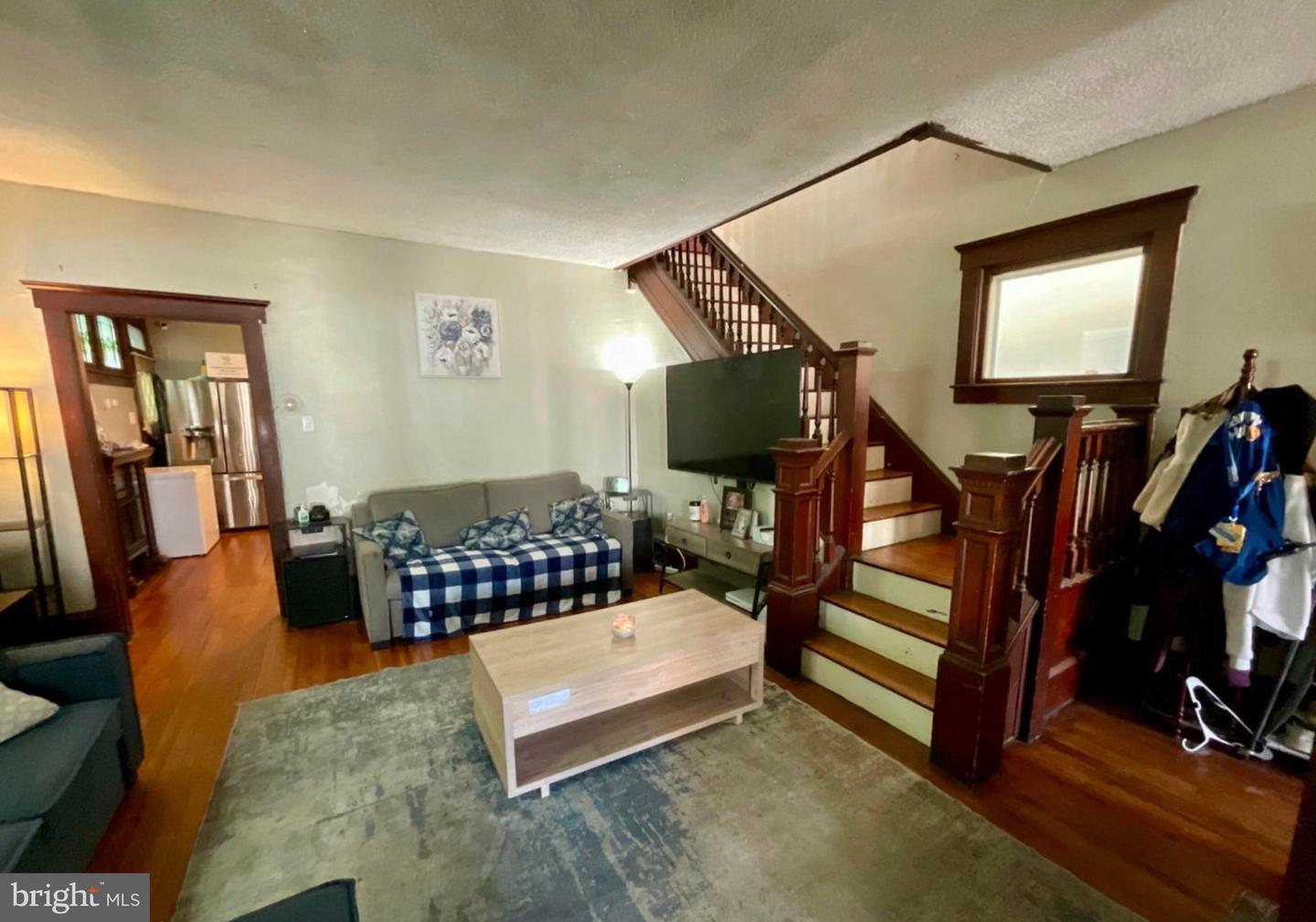 320 W Ridge St Property Photo 12