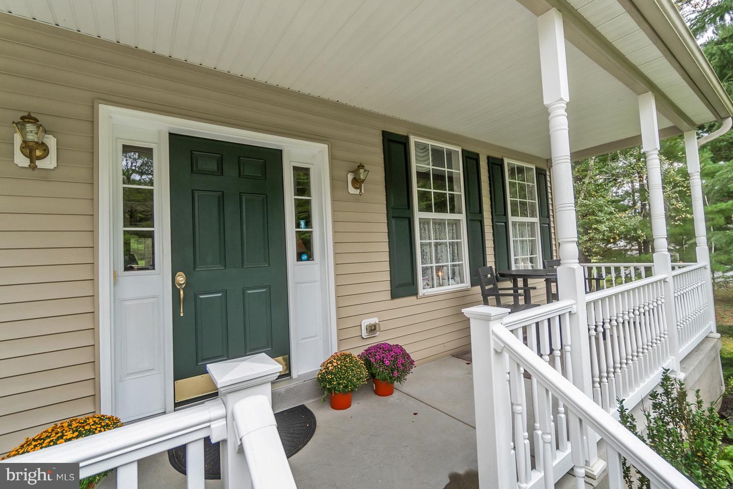 1725 Forest St Property Photo 16