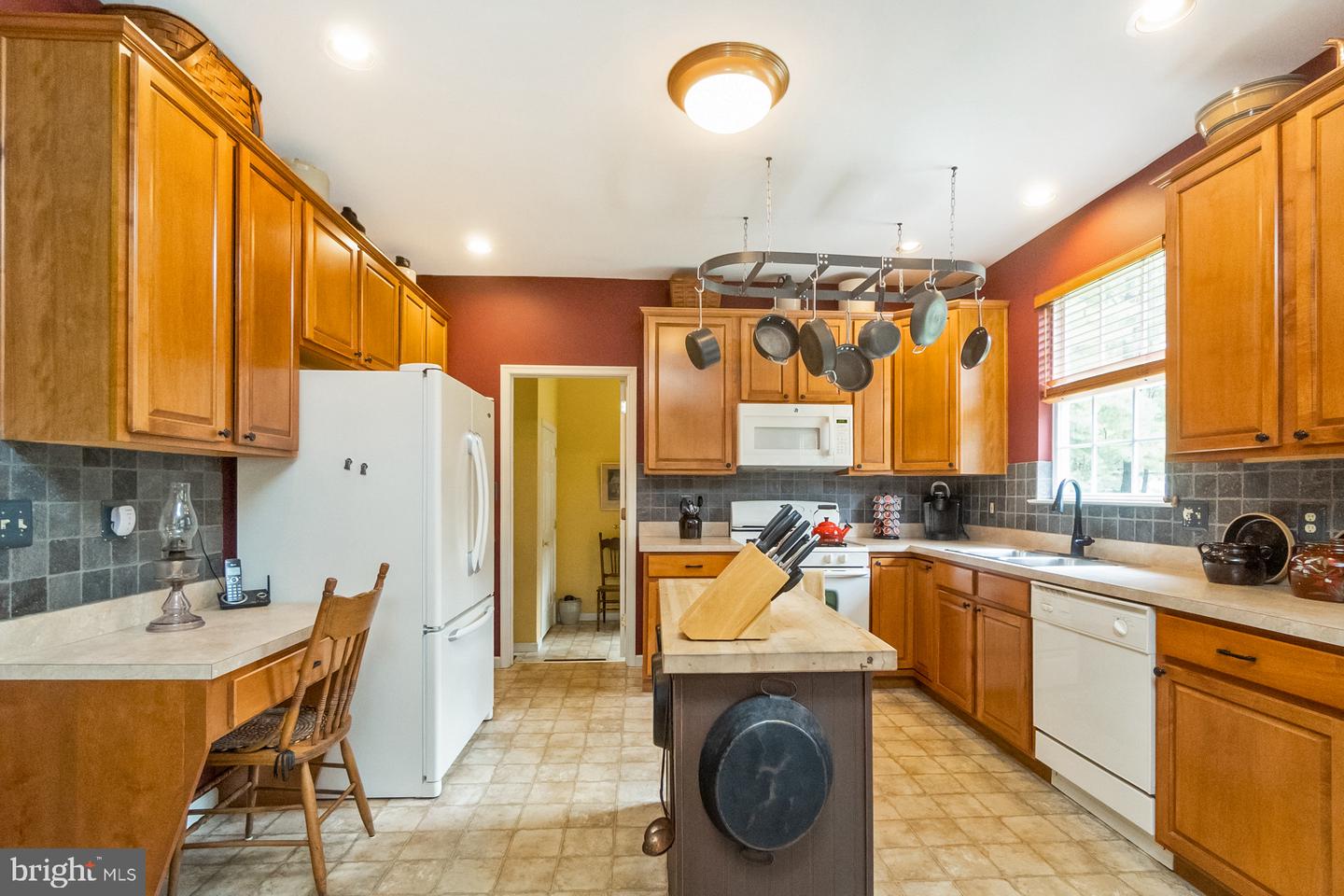1725 Forest St Property Photo 26