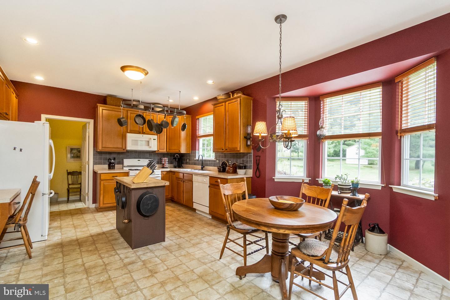 1725 Forest St Property Photo 32