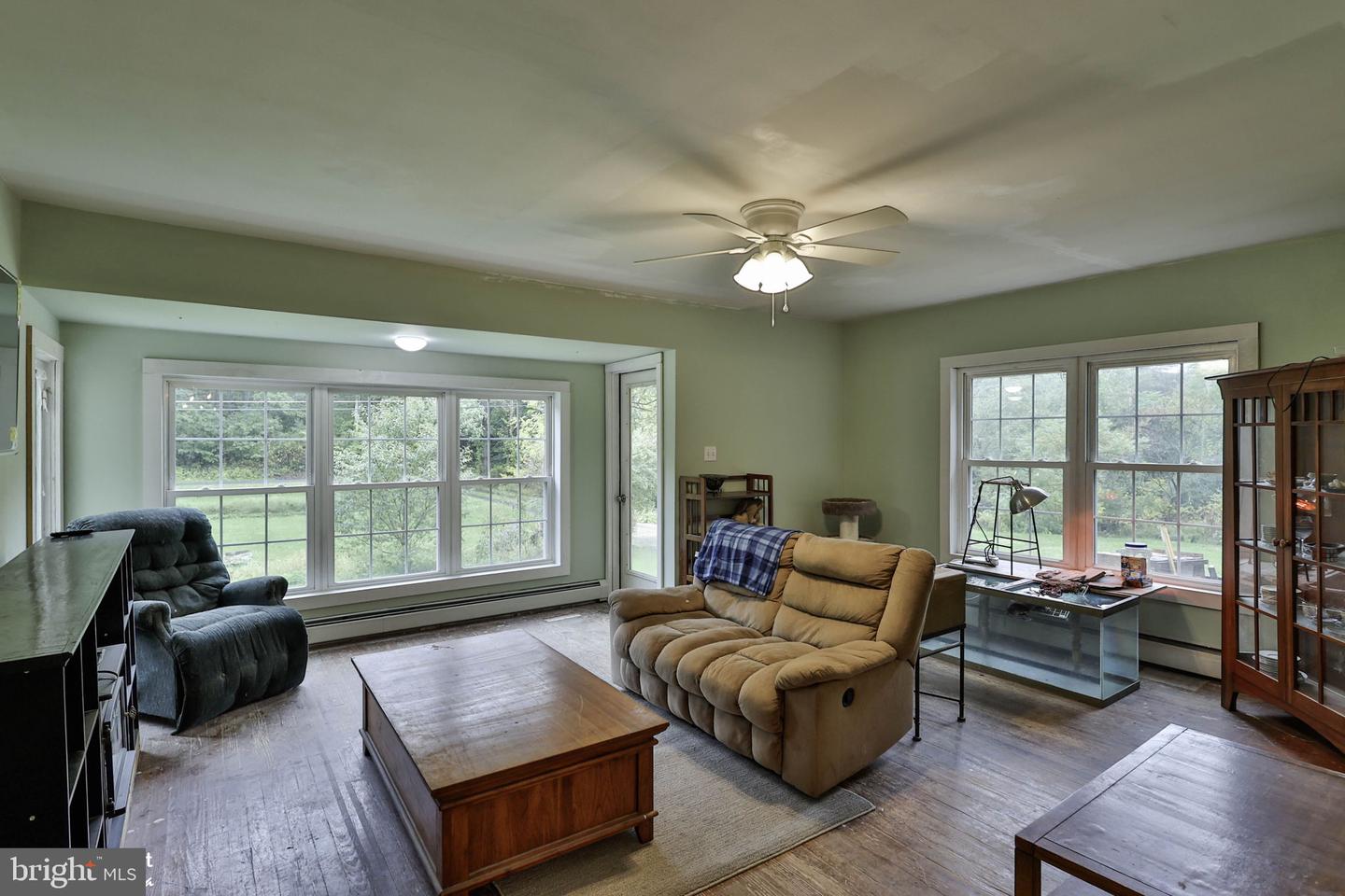 2865 Hemlock St Property Photo 13