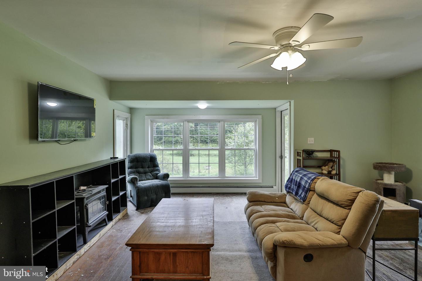 2865 Hemlock St Property Photo 14