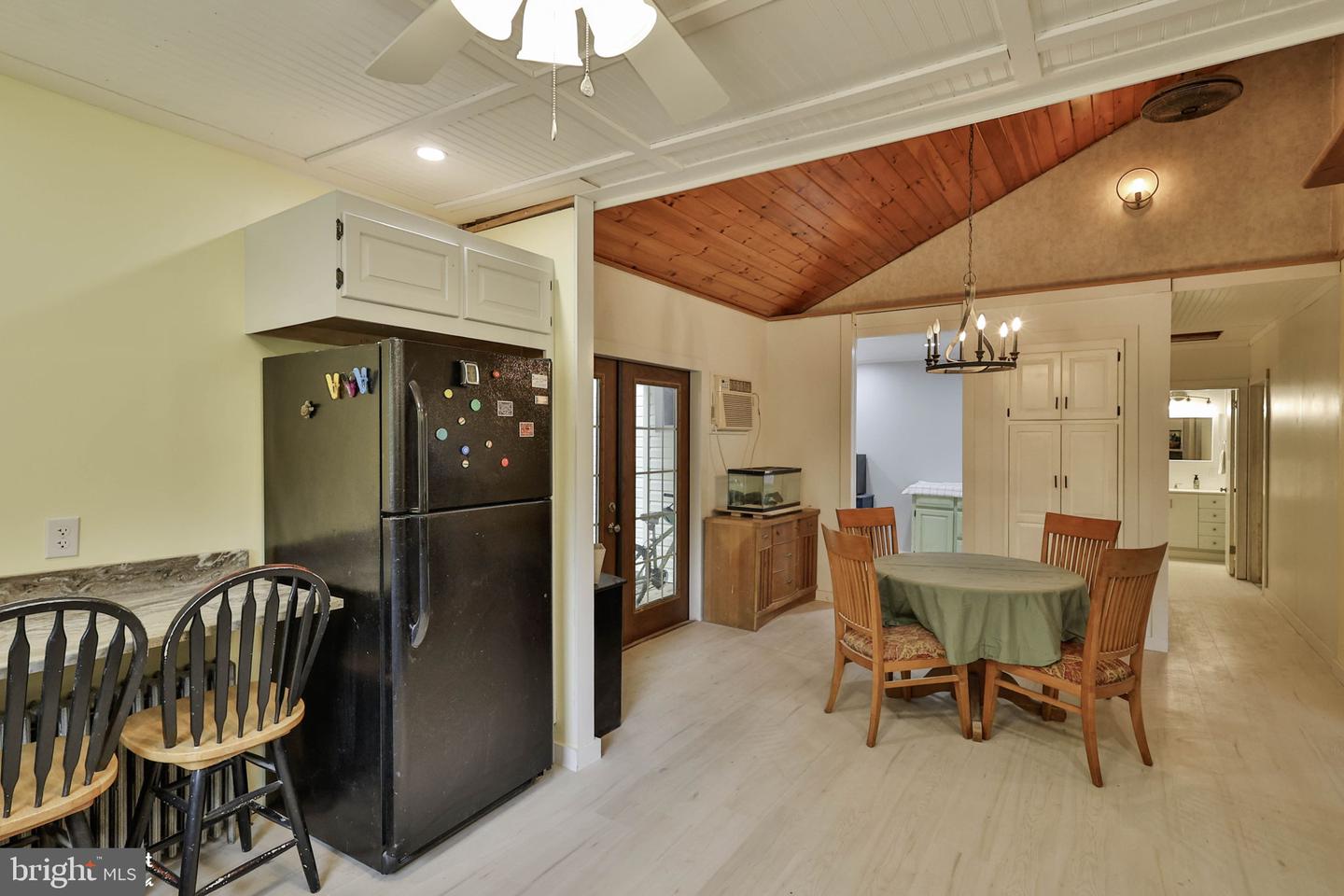 2865 Hemlock St Property Photo 31
