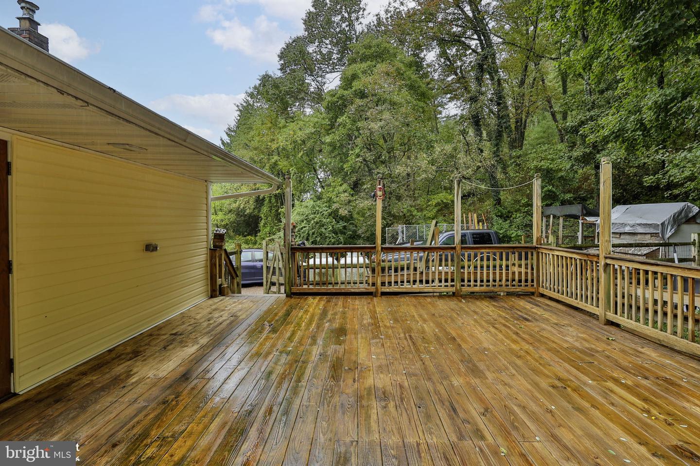 2865 Hemlock St Property Photo 58